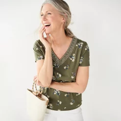 Women's Croft & Barrow® Embroidered V-Neck Top