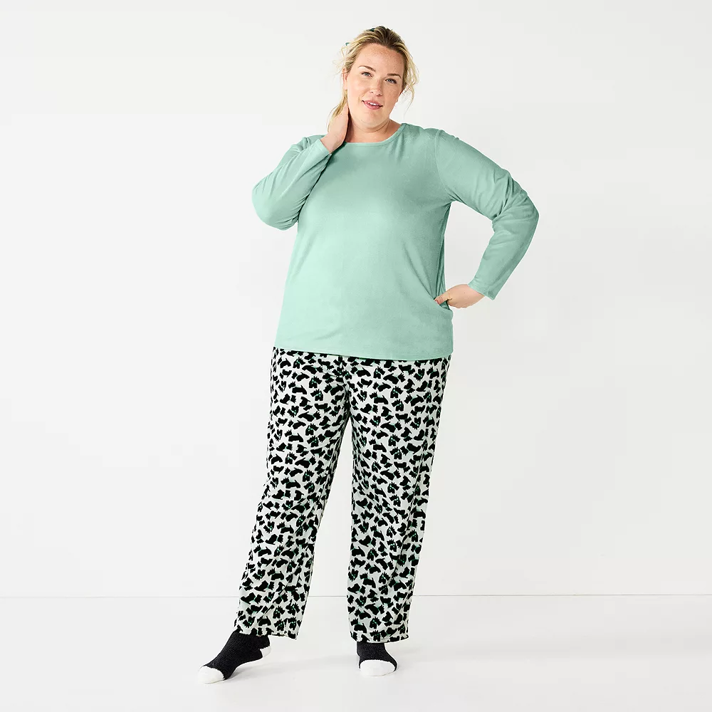 Plus Size Croft & Barrow® Velour Long Sleeve Pajama Top & Pajama Pants Set - Image 10