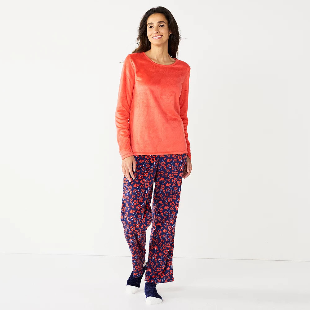 Petite Croft & Barrow® Long Sleeve Pajama Top & Pajama Pants Sleep Set - Image 4
